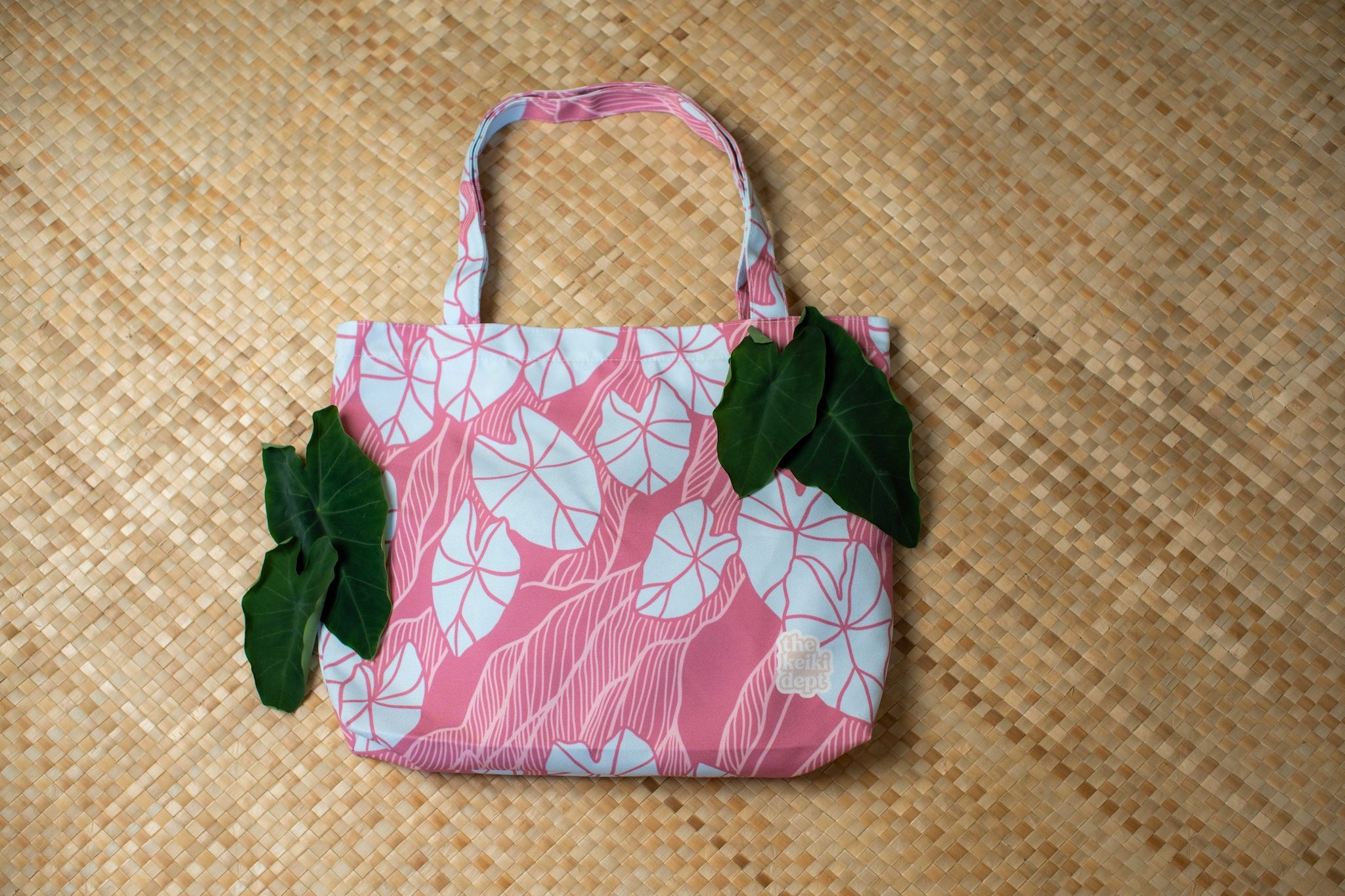 Pink Mauka Kalo Canvas Zipper Tote Bag