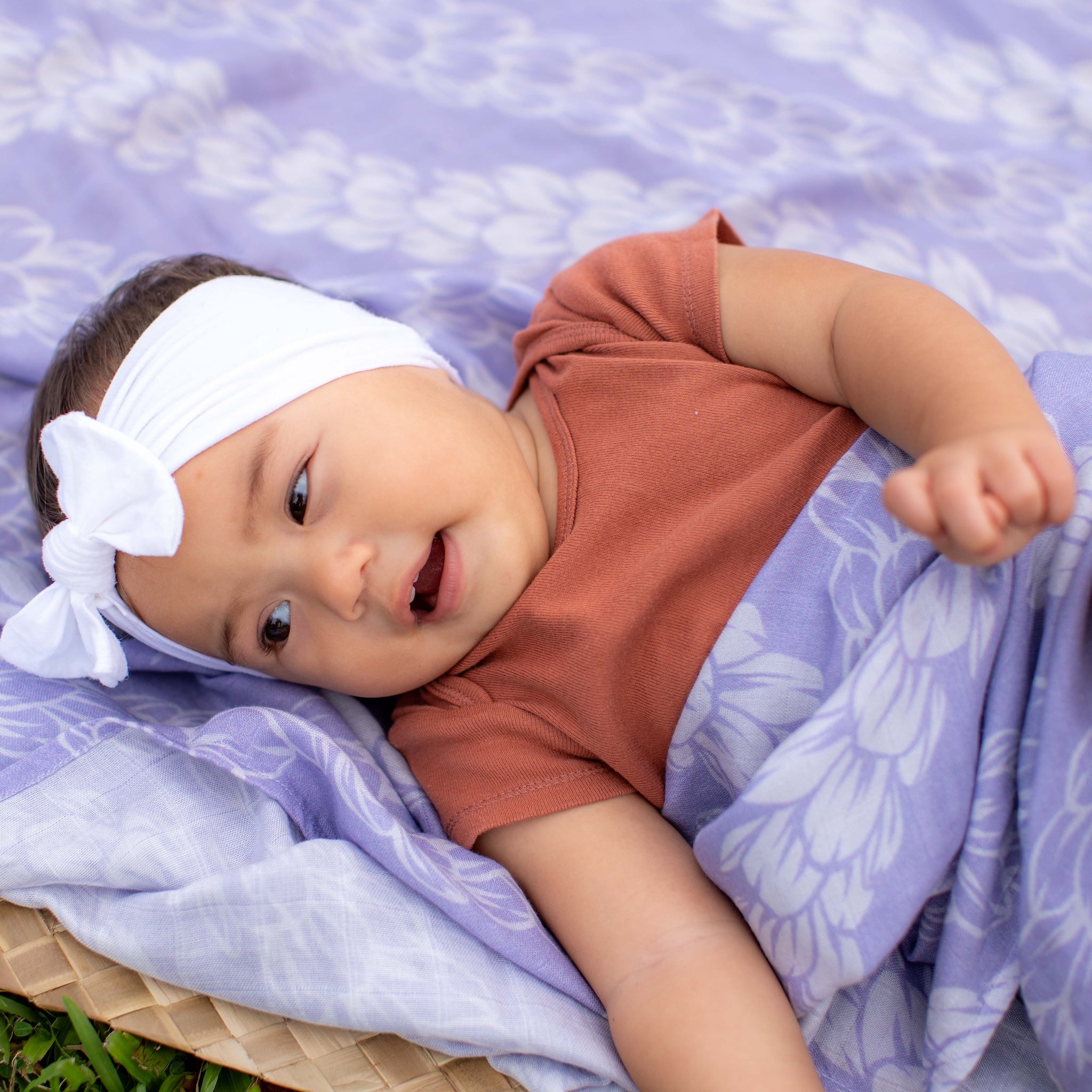 Purple Pakalana Strands Kapa Moe - Hawaiian Bamboo Swaddle