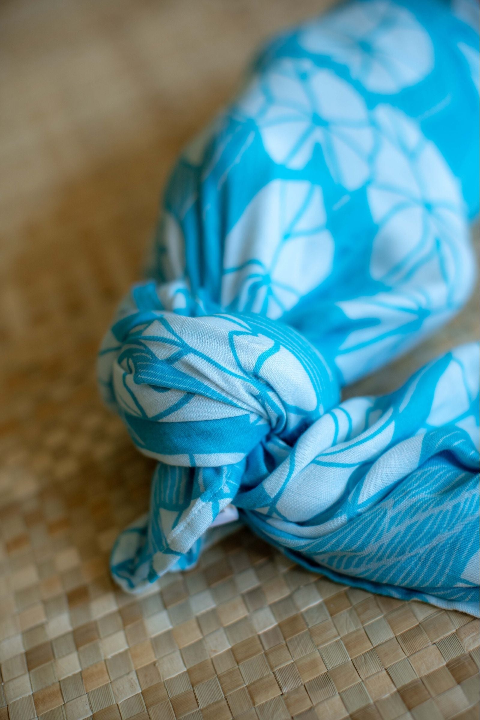 Blue Mauka Kalo Bamboo Muslin Kapa Moe (Swaddle Blanket)