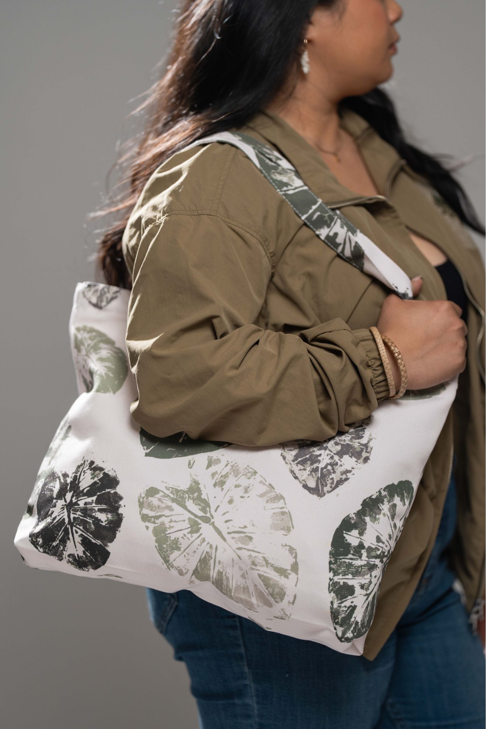 Kalo Stamp Canvas Zipper Tote Bag