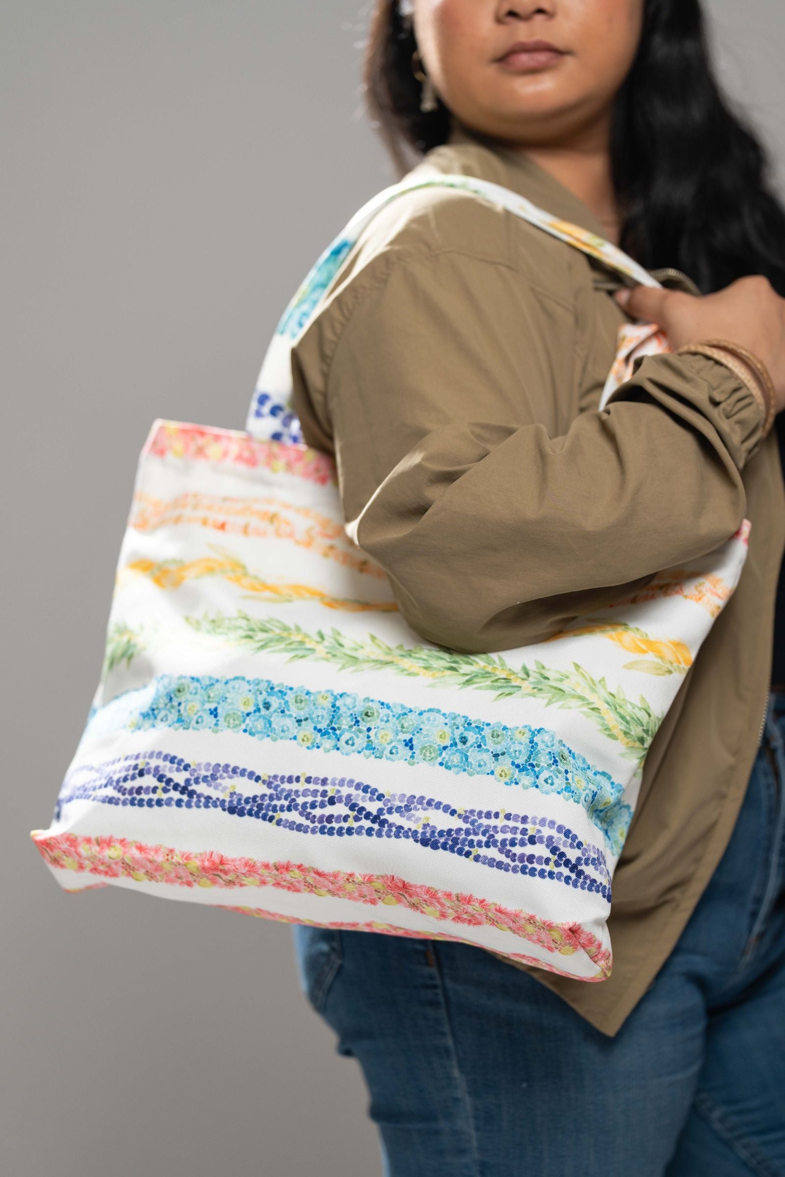 Lei Anuenue Canvas Zipper Tote Bag