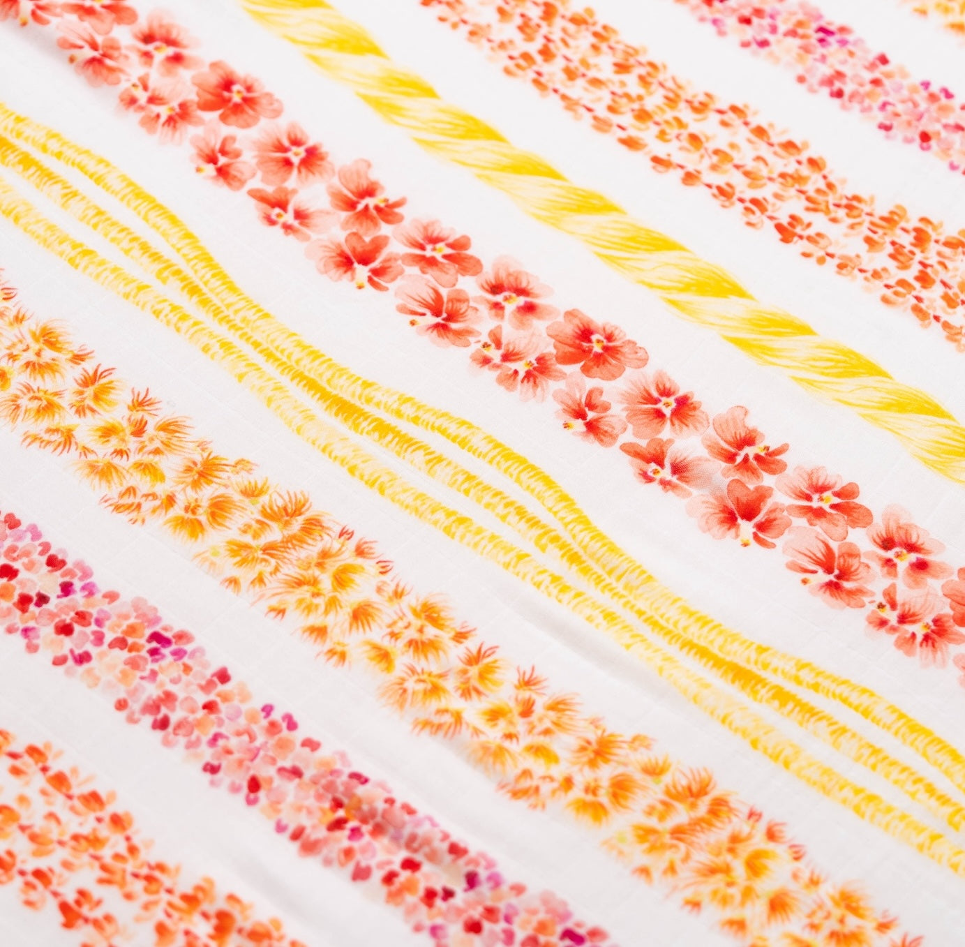 Lei Alaula Ulaula Bamboo Muslin Kapa Moe (Swaddle Blanket)