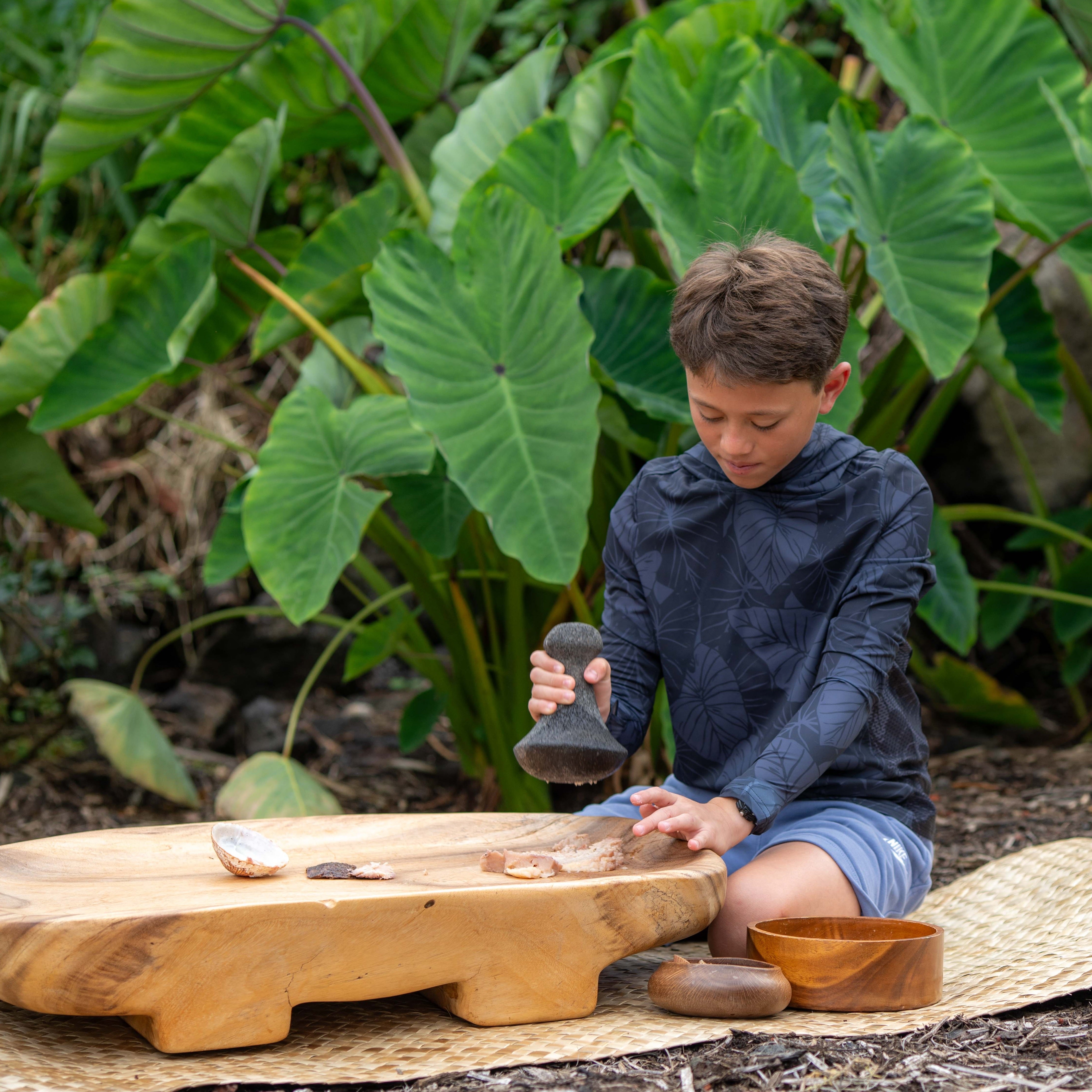 Black Loʻi Kalo Kalā Sun Hoodie (UPF 50)