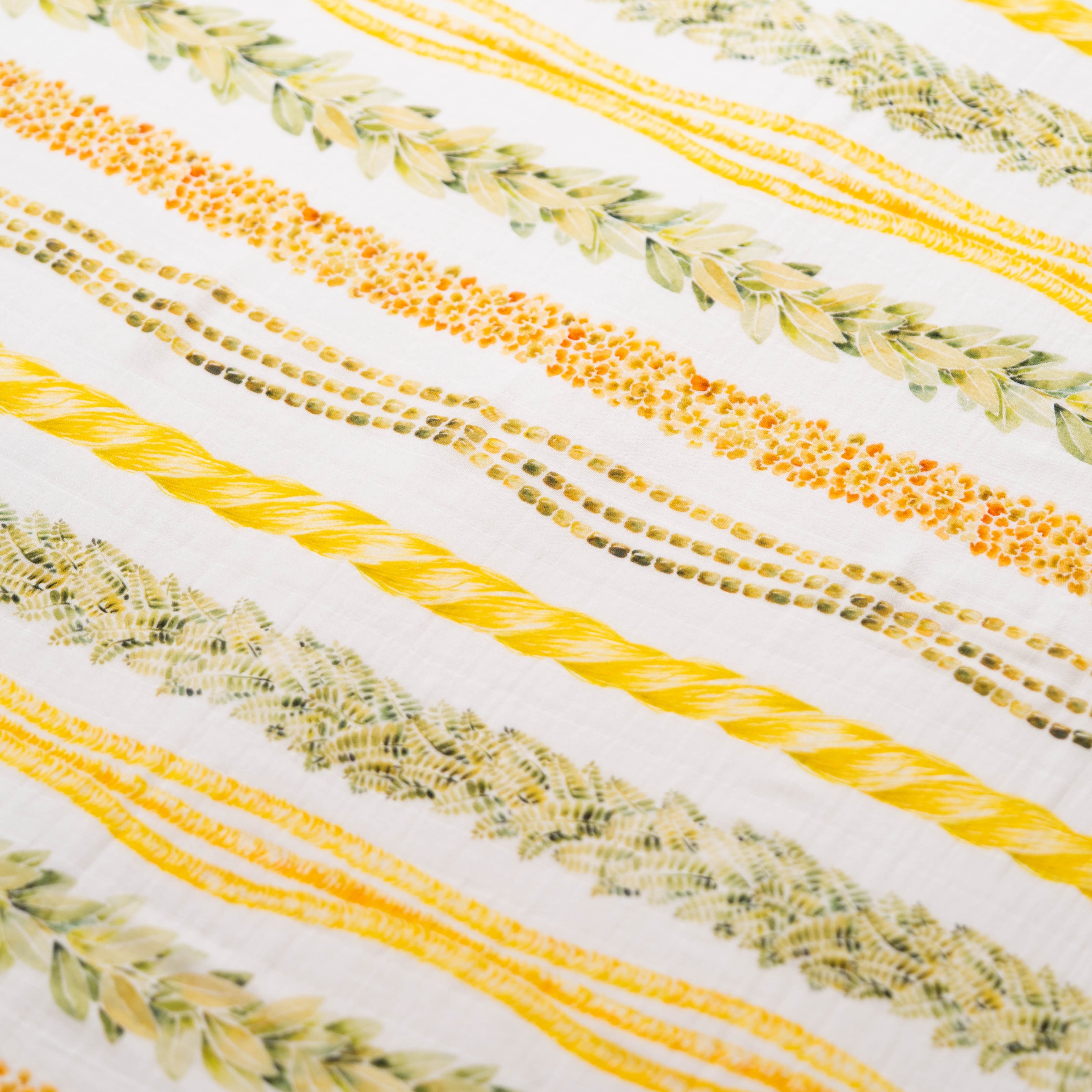 Lei Alaula Kula Bamboo Muslin Kapa Moe (Swaddle Blanket)