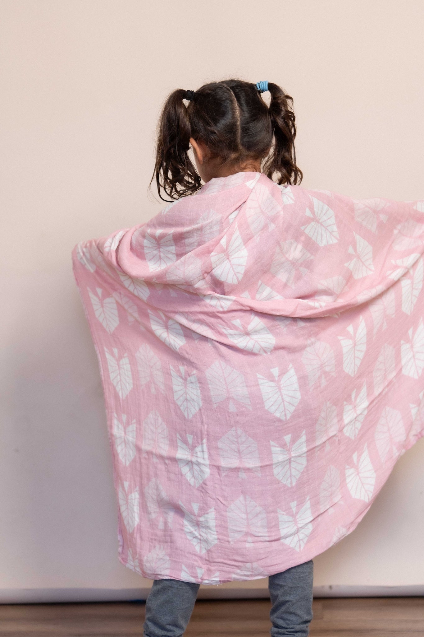 Pink Keiki Kalo Bamboo Kapa Moe (Swaddle Blanket)